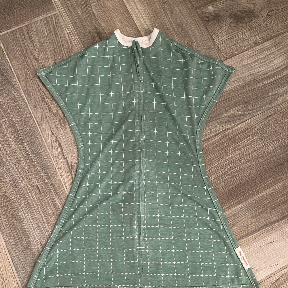 Sleeping Baby Zipadee-Zip Swaddle